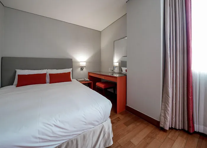 Hotel Prince Seoul Hotel 3*