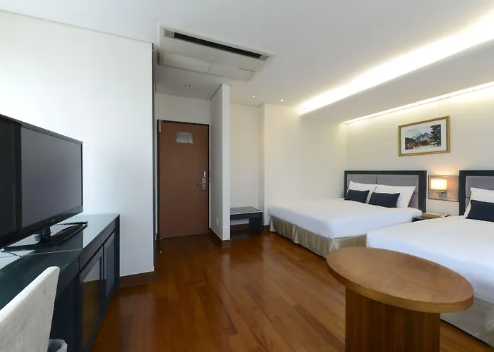 Hotel Prince Seoul Hotel 3*