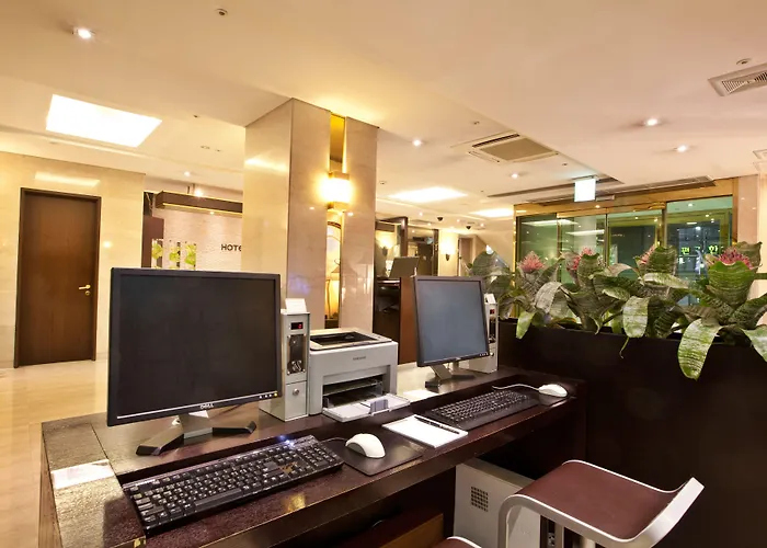 Hotel Prince Seoul 3*